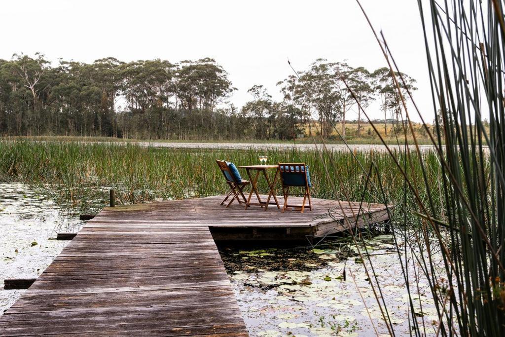 Lake Russell Retreat Emerald Beach Exterior foto