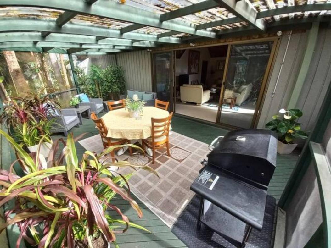 Lake Russell Retreat Emerald Beach Exterior foto
